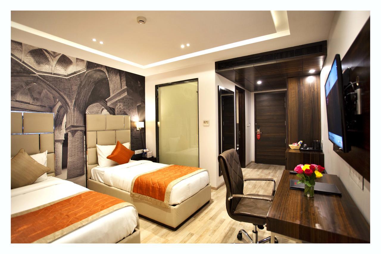 Kaisons Inn Nueva Delhi Exterior foto