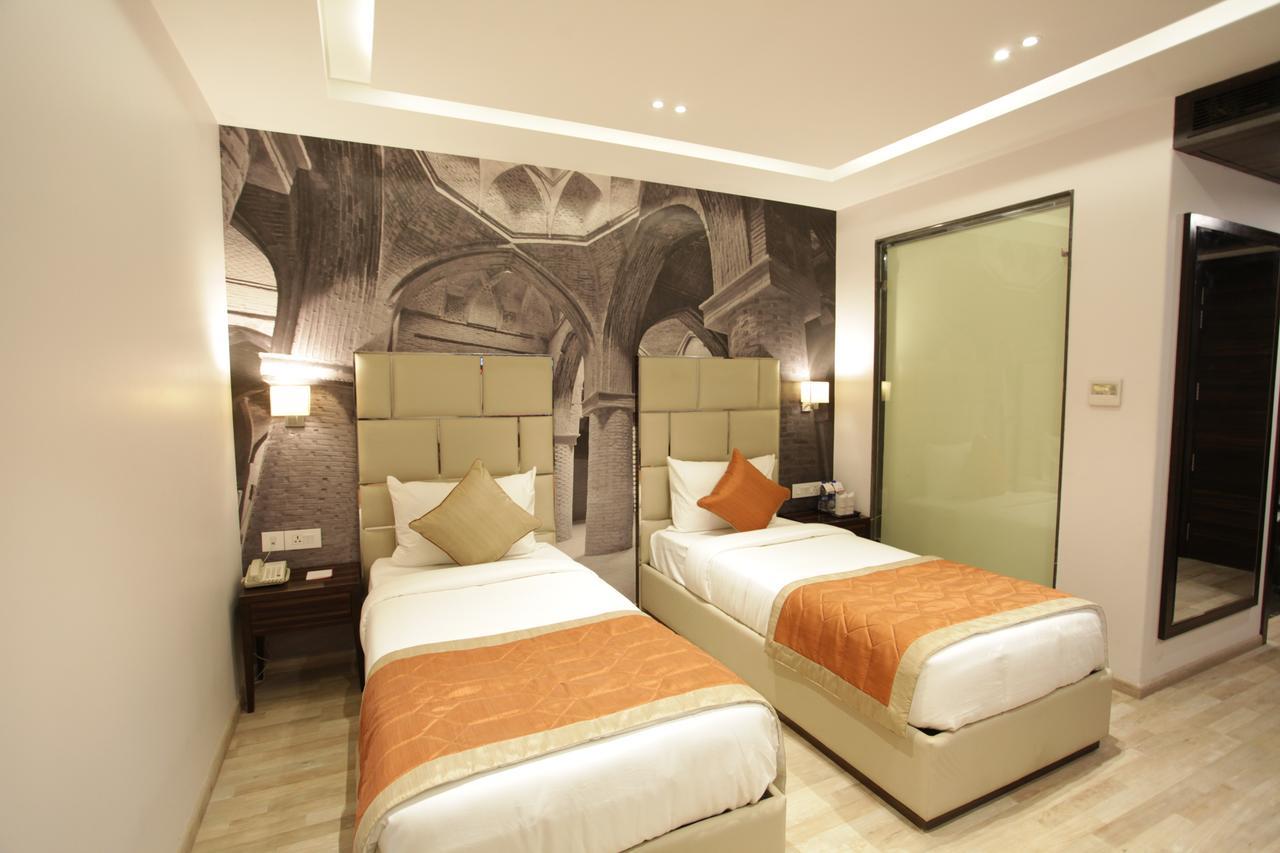 Kaisons Inn Nueva Delhi Exterior foto